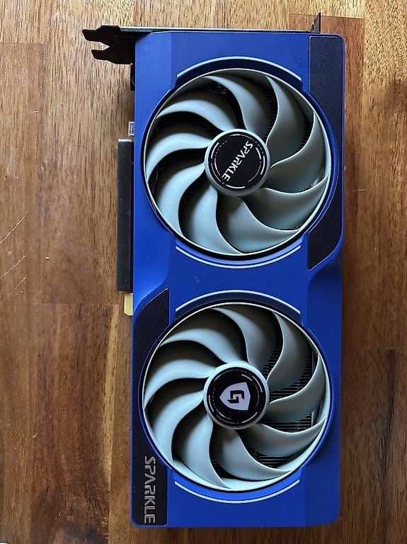 Intel Cartes graphiques: Intel arc b570 10 GB Sparkle – D'occasion à Appenzell Enggenh. par mat_ln6q 2
