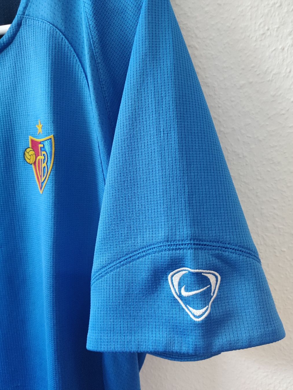 Nike Canottiere & Pantaloni: FC Basel 2004/05 Trainingstrikot (XL) – Usato da Basel venduto da Ringolero 3