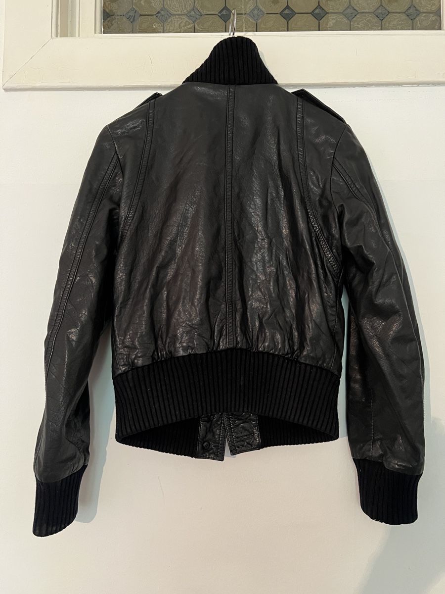 Yes Or No Giacche: Kurze Lederjacke, schwarz, Grösse S – Usato da Basel venduto da evaelette 5