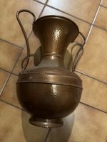 Vase décoratif en cuivre martelé anses 28cm caisse 1