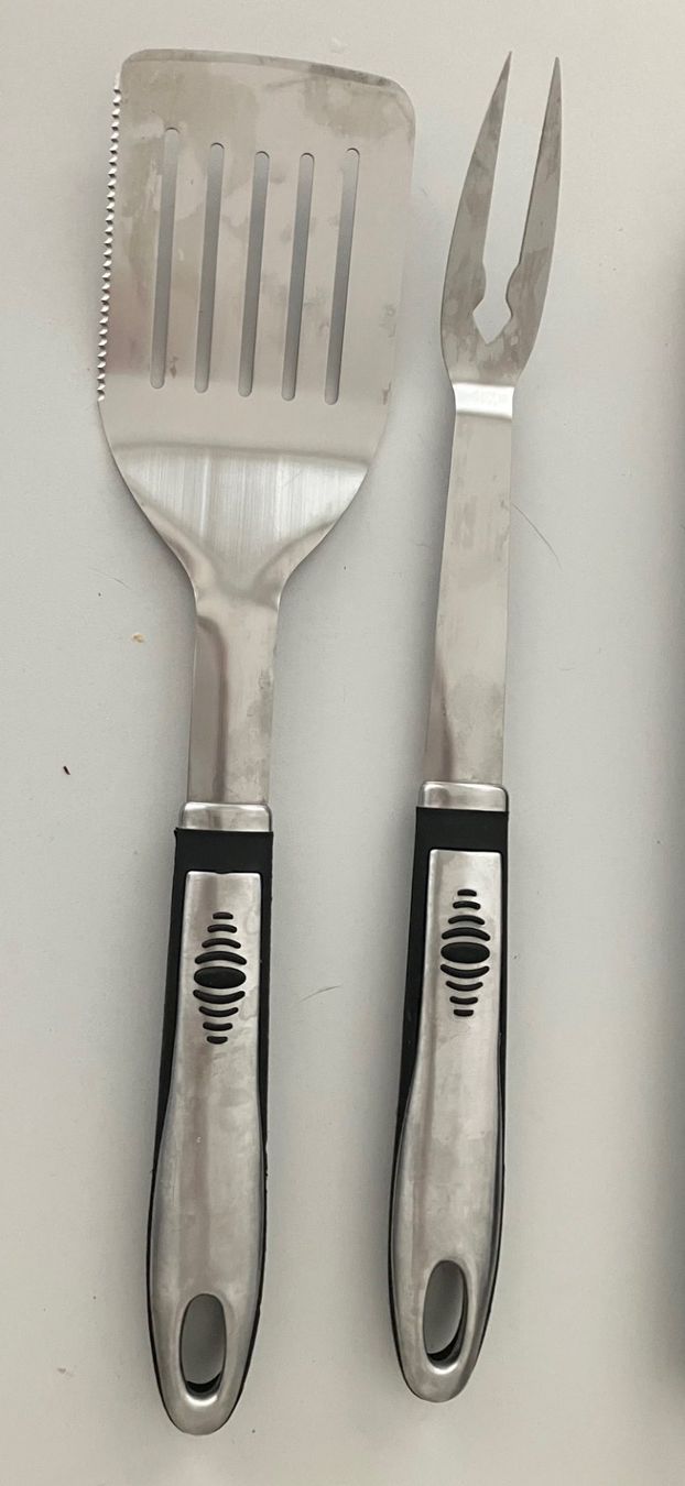 Bestecksets: Grillbesteck, Gabel und Schaufel neu – Neu (gemäss Beschreibung) aus Aarwangen von concorde58