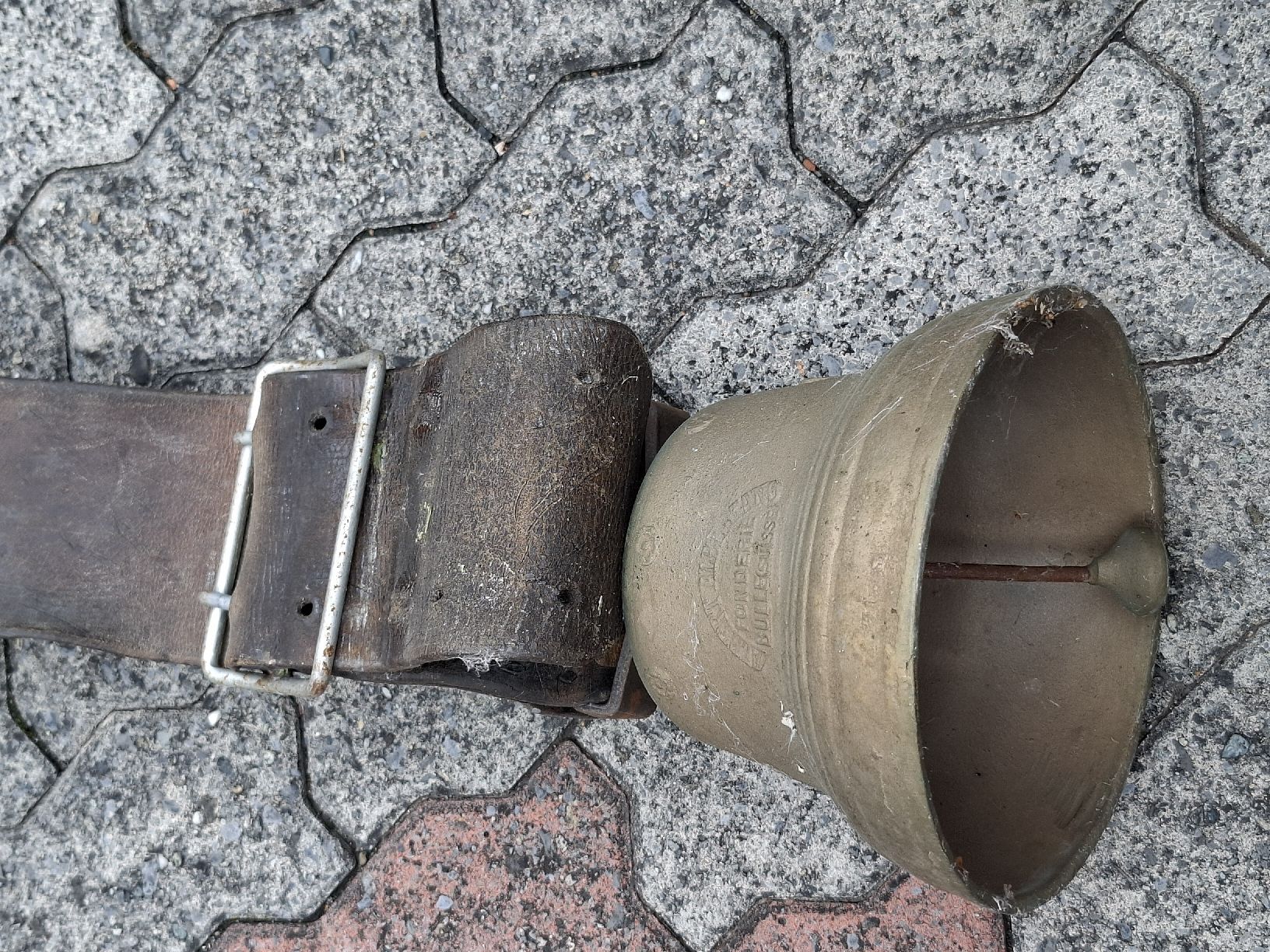 Campanacci mucche: belle cloche a vendre – Usato da Villeneuve venduto da BibiVintage 7