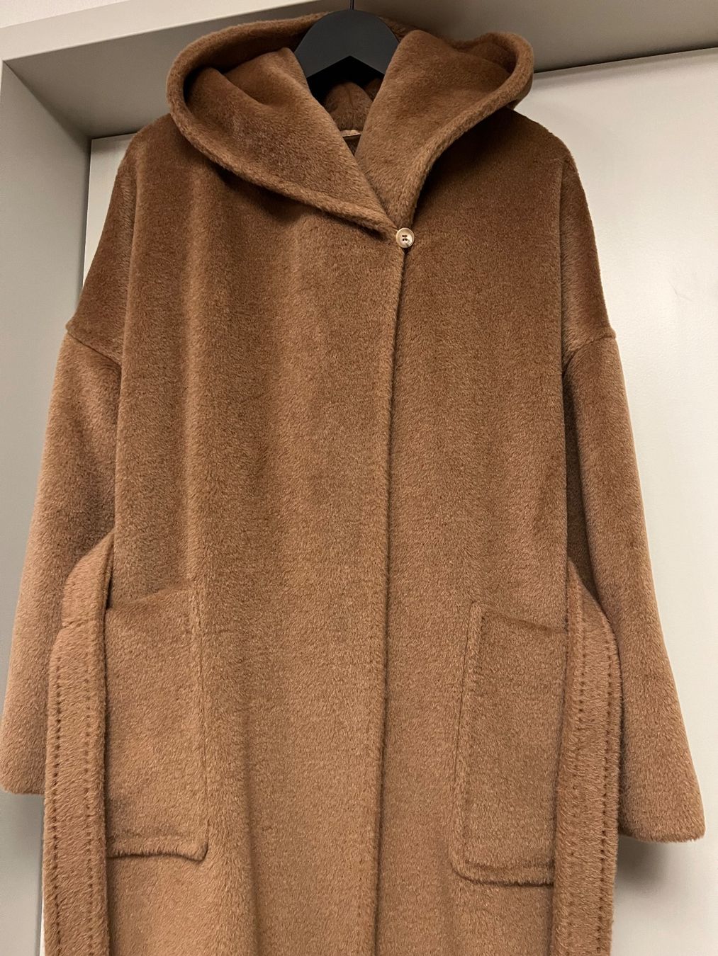 Max Mara Mäntel: Mantel Max Mara, 100% Camelhaar, IT 42 – Gebraucht aus Winterthur von romaschka 1