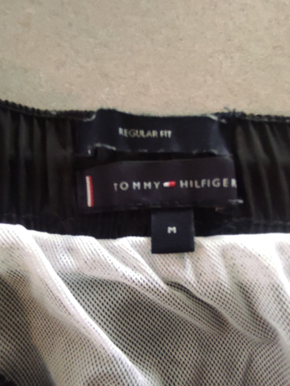 Tommy Hilfiger Badehosen: Badehose Tommy Hilfiger, schwarz, grosse M – Gebraucht aus Rupperswil von Tynna 2