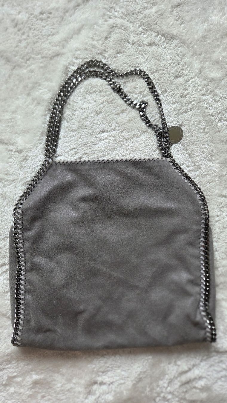Stella McCartney Borse da donna: Stella McCartney Falabella Small Tote Light Grey – Usato da Schlieren venduto da Ana1995_ 1