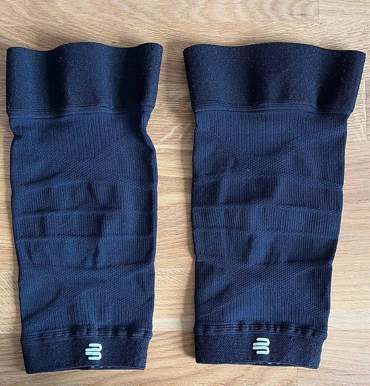 Medizinische Geräte: Bauerfeind Sports Compression Knee Support – Gebraucht aus Dürrenäsch von RedMountainCH