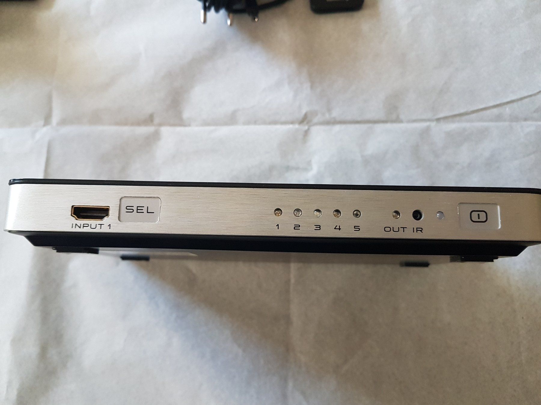 Adattatori: HDMI Switch Digitus avec télécommande  5 IN TO 1 OUT (d) – Usato da Marin-Epagnier venduto da Riccardo04 1