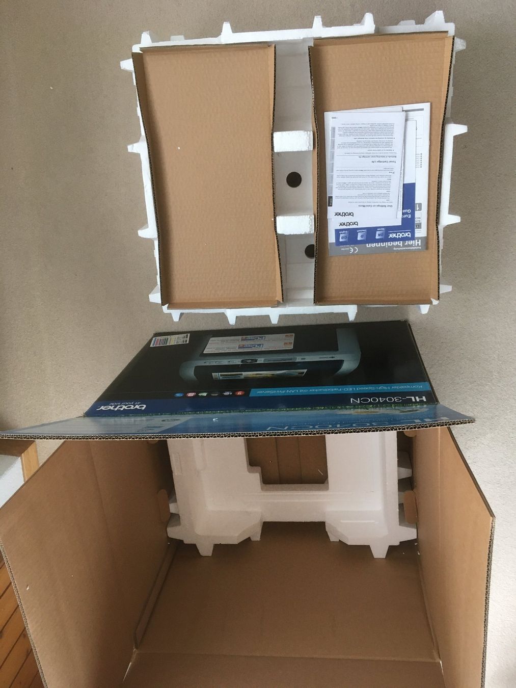 Brother Stampanti: Brother Drucker HL-3040CN – Difettoso da Grenchen venduto da Kogi7 3