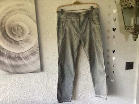 Graue Simclan Hose  Gr. 44 , sehen super aus & bequem!