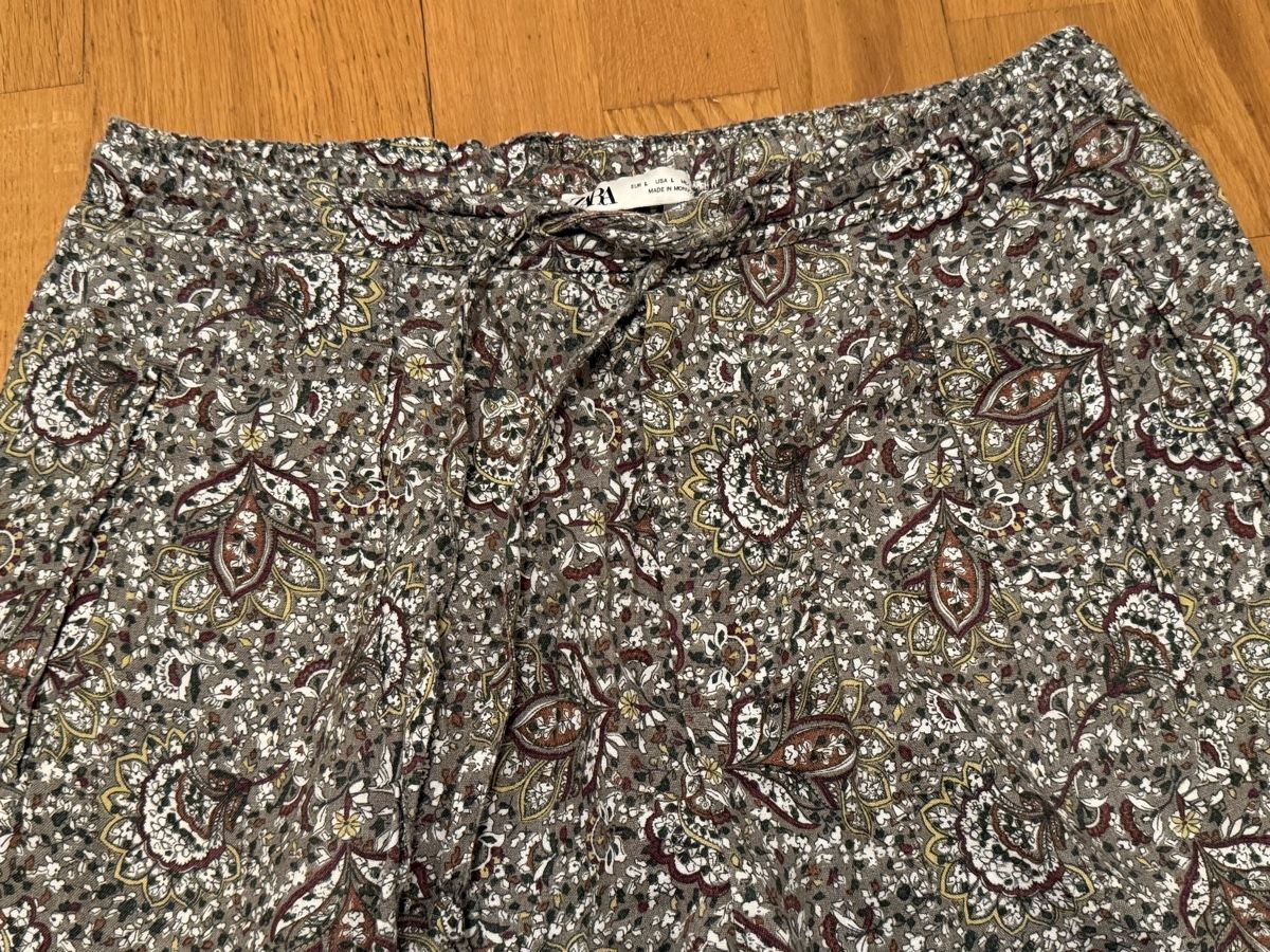 Zara Pantaloni: Zara Stoffhose Grösse L. – Usato da Adliswil venduto da StephanieAnnina 4