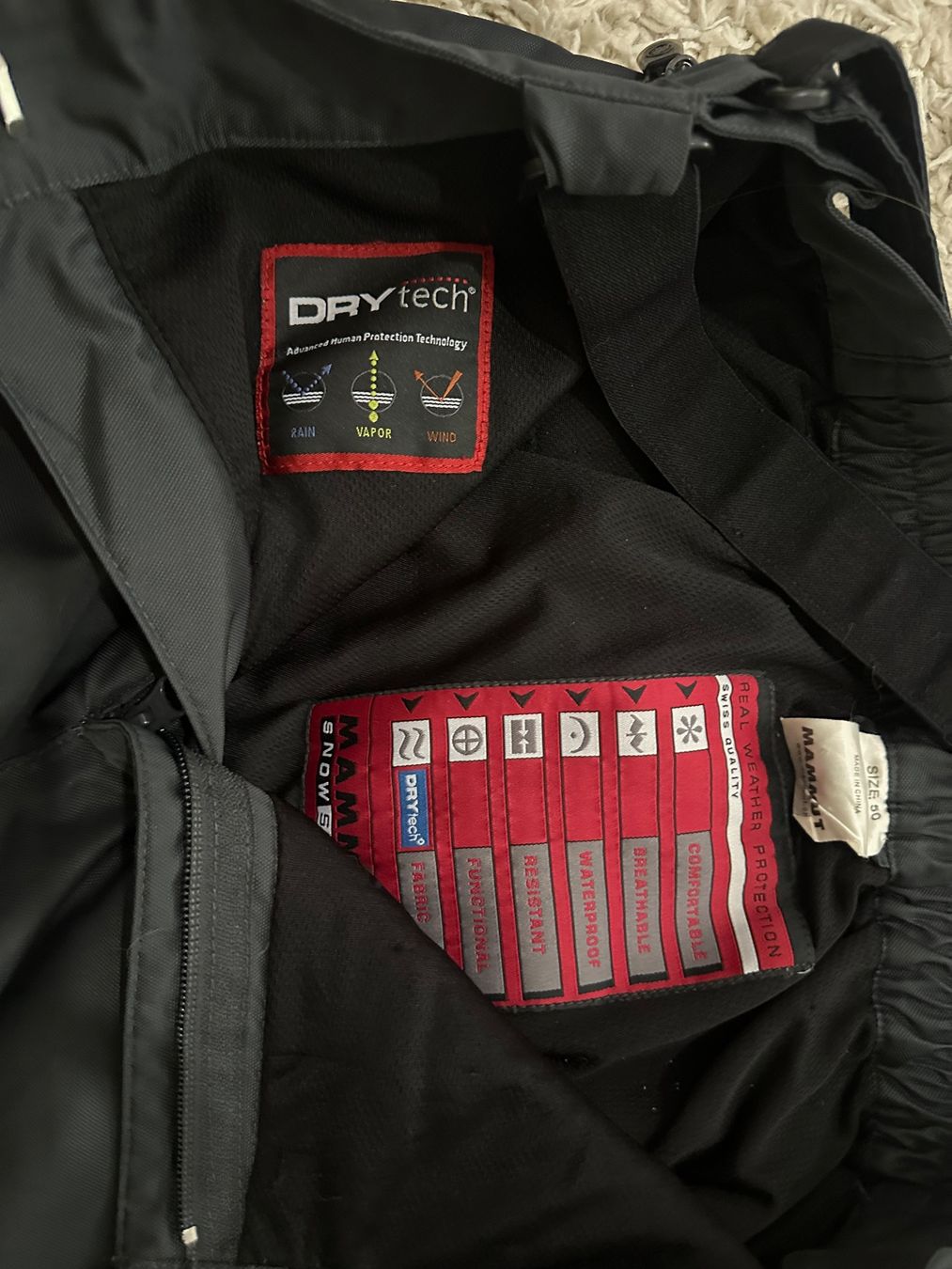 Mammut Pantaloni: Mammut Skihose Gr.50 – Usato da Bern venduto da BrandVilla 7