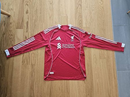 Liverpool Heimtrikot 25/26, Grösse L (langarm)
