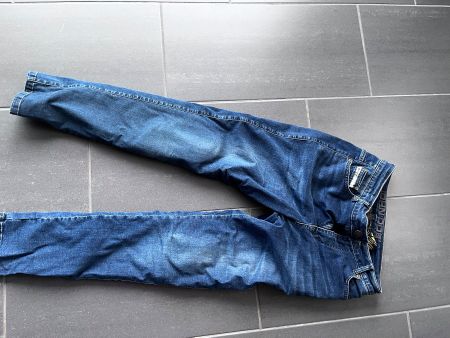 Motorradjeans Gr. 30/30 mit Verstärkungen