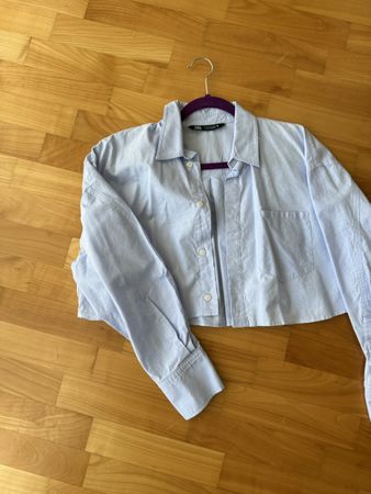 Damen Crop-Hemd hellblau von Zara, Gr. S