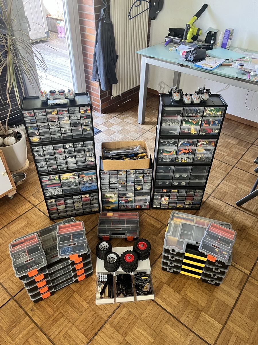Lego Spielzeuge: Lego Technic Teile – Gebraucht aus ligerz von Seebutz