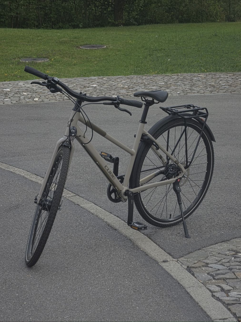 Cube Biciclette: Cube Travel EXC size 44 – Nuovo (secondo la descrizione) da Ennetbürgen venduto da Esalalala 4