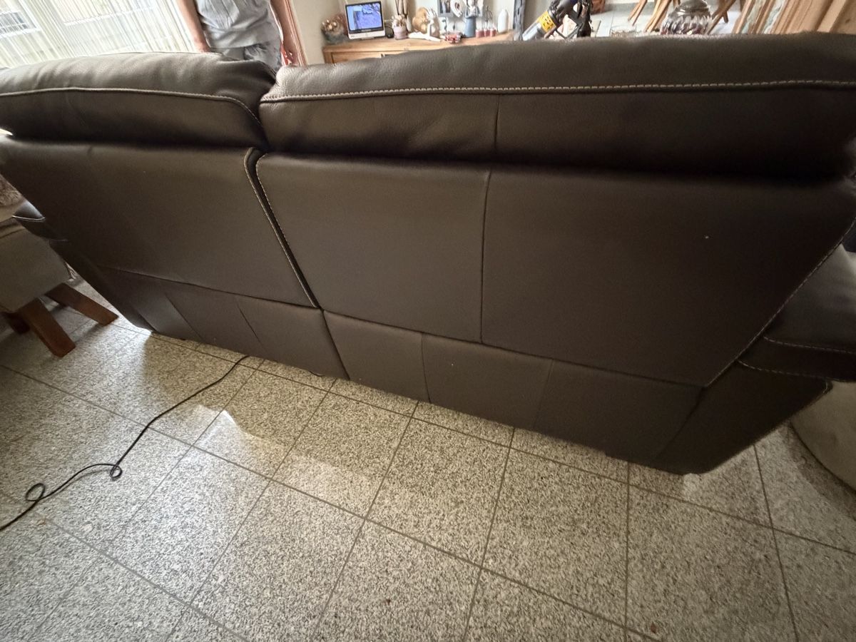 Sofas:  Sofa 3-sitzig Leder braun  – D'occasion à Beromünster par Ctempo 1