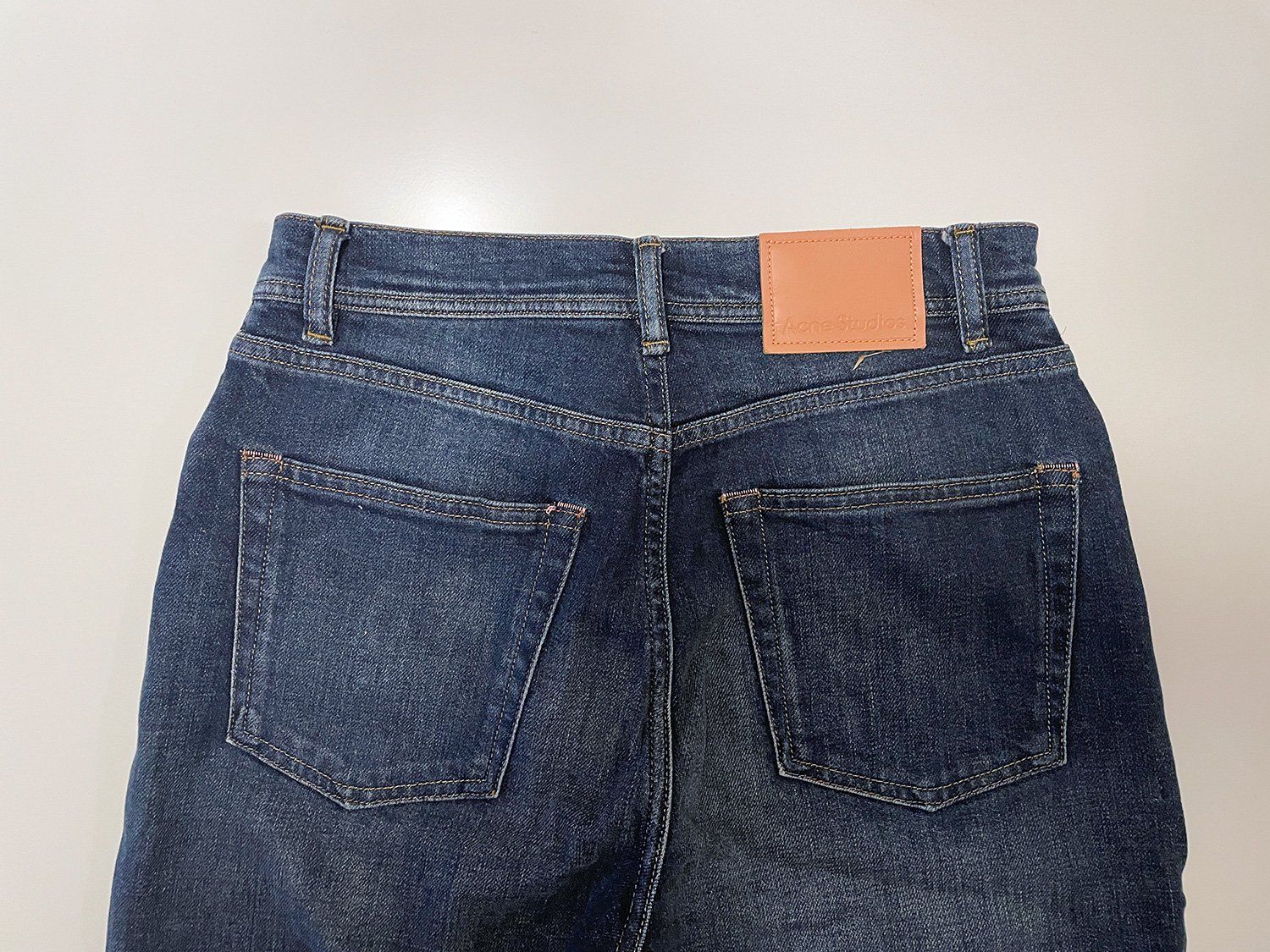 Acne Studios Jeans: Acne Studios Jeans 26/32, ungetragen, NP: 360.- – Nuovo (secondo la descrizione) da Maienfeld venduto da formdok 5