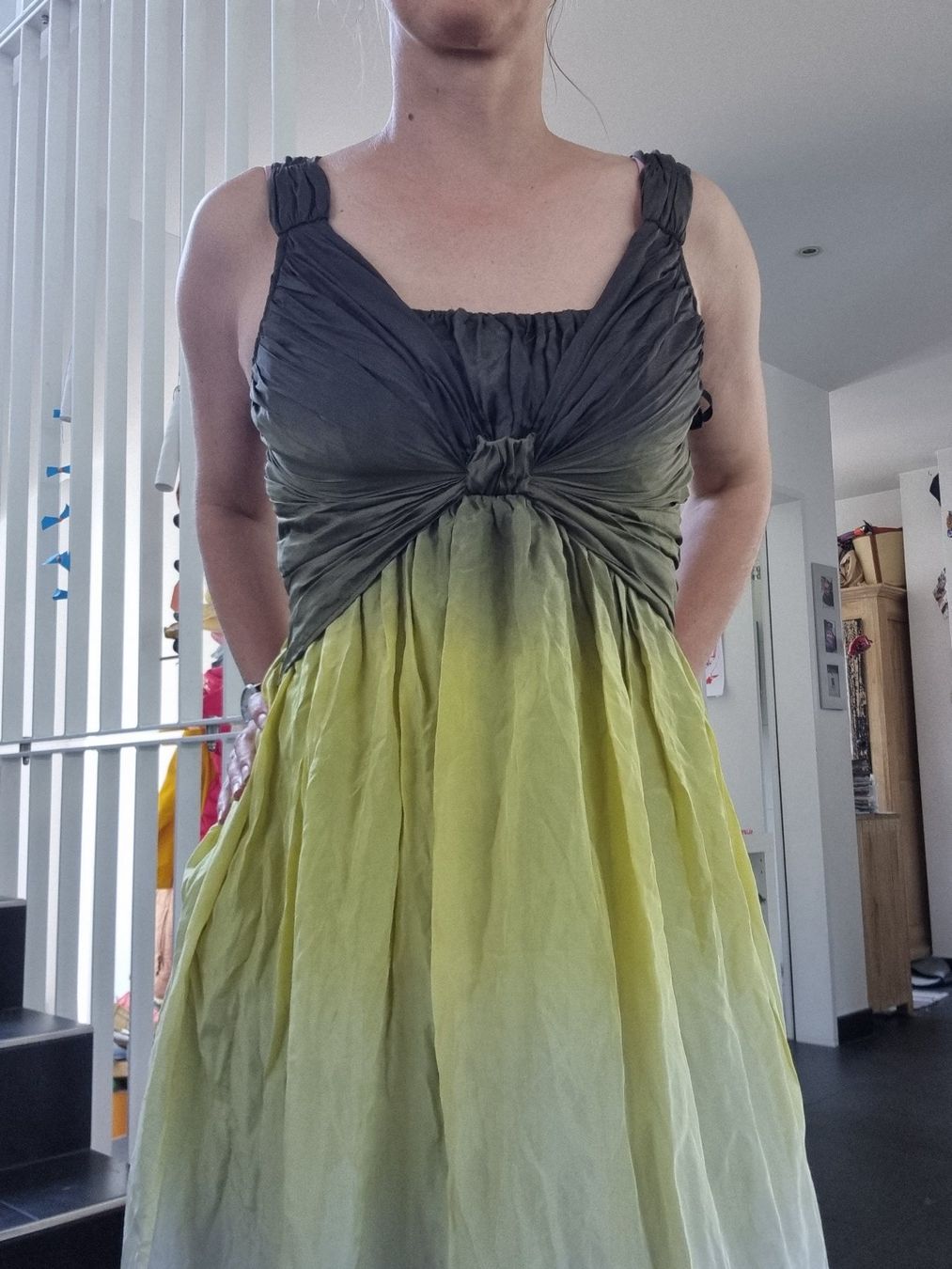 Vestiti: Seidenkleid grün 34-36 – Usato da Bad Zurzach venduto da Mfritzli 2