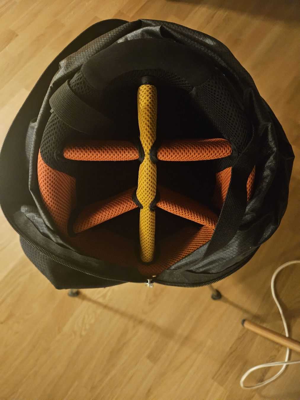 Taschen: Golfbag Sun Mountain E-Z Lite orange schwarz – Gebraucht aus Nürensdorf von romano_a 1