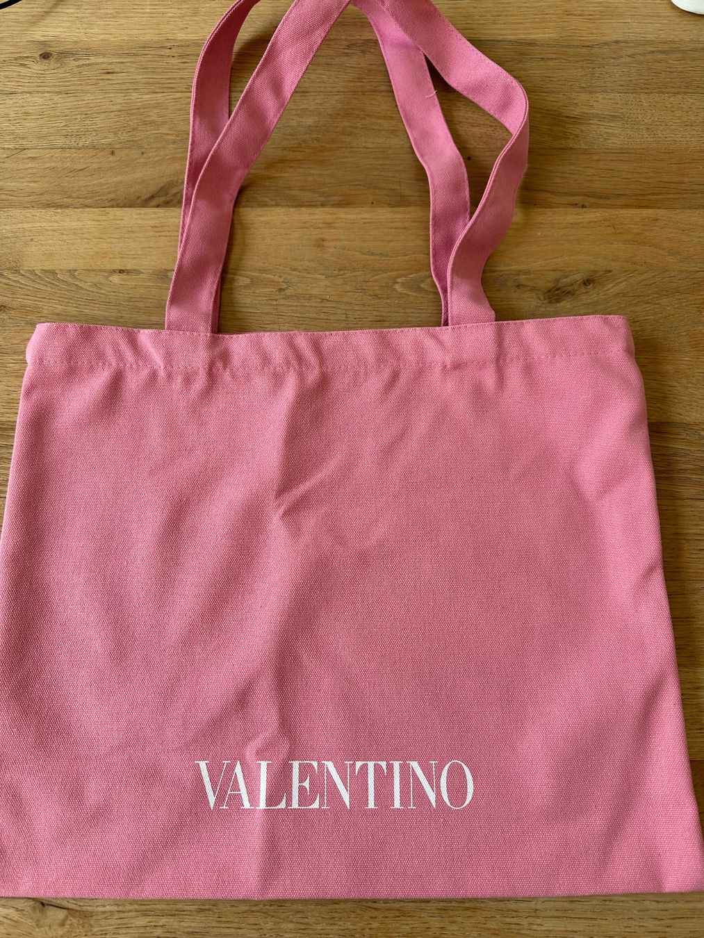 Valentino Taschen für Damen: Valentino Stoff Tasche – Neu und originalverpackt aus Steinmaur von regenbogen052