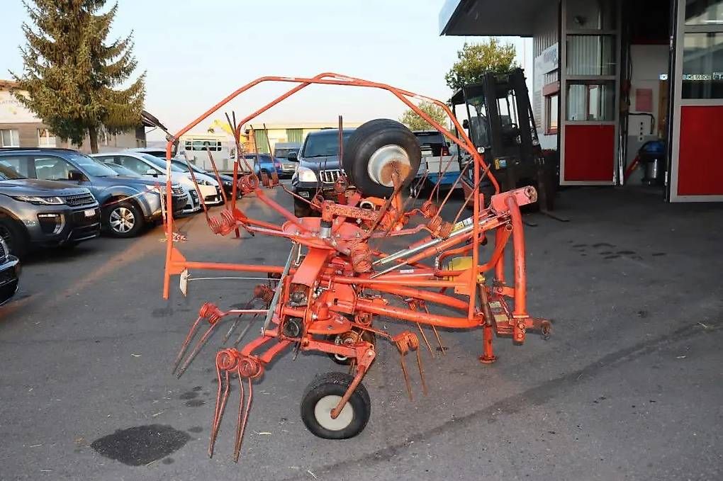 Alle Maschinen: Kreiselheuer, Fella TH 400 DN – Gebraucht aus Wauwil von Patrol789 2