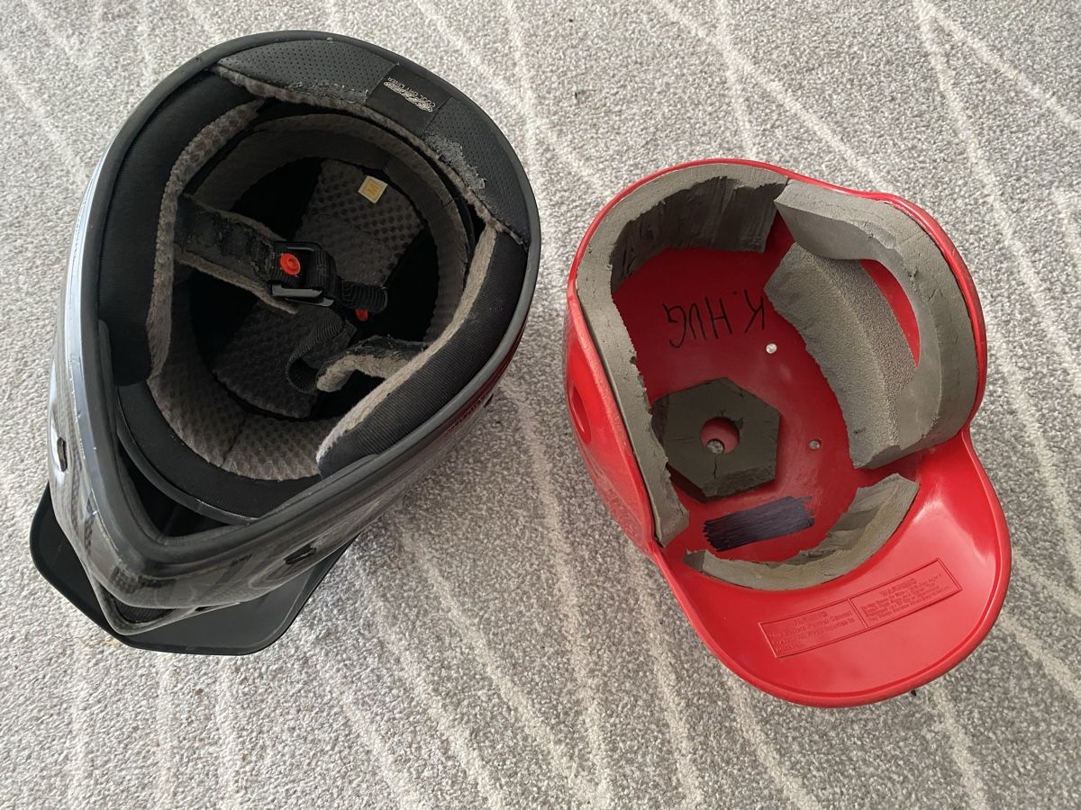 Caschi: 2x Helm – Usato da Baar venduto da Ape81 3