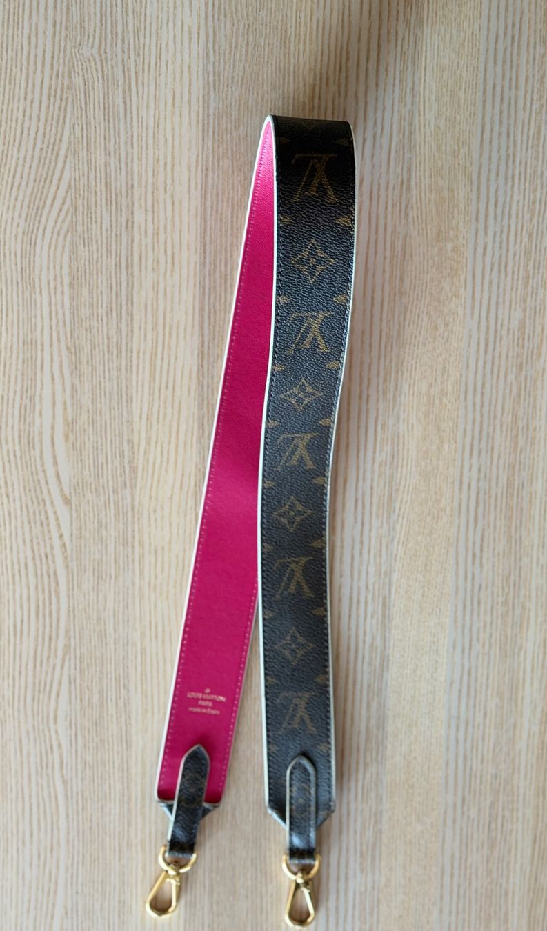 Louis Vuitton Altro in  Abbigliamento & Accessori: Louis Vuitton Schulterriemen – Usato da Reinach AG venduto da gab_8s7m 4