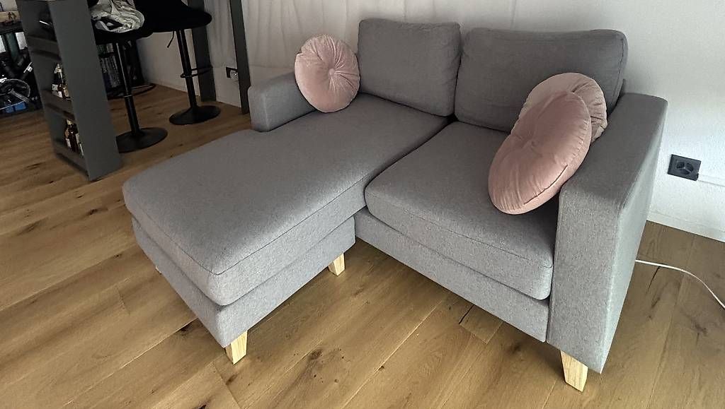 Divani: Sofa – Usato da Starrkirch-Wil venduto da dorlydorly