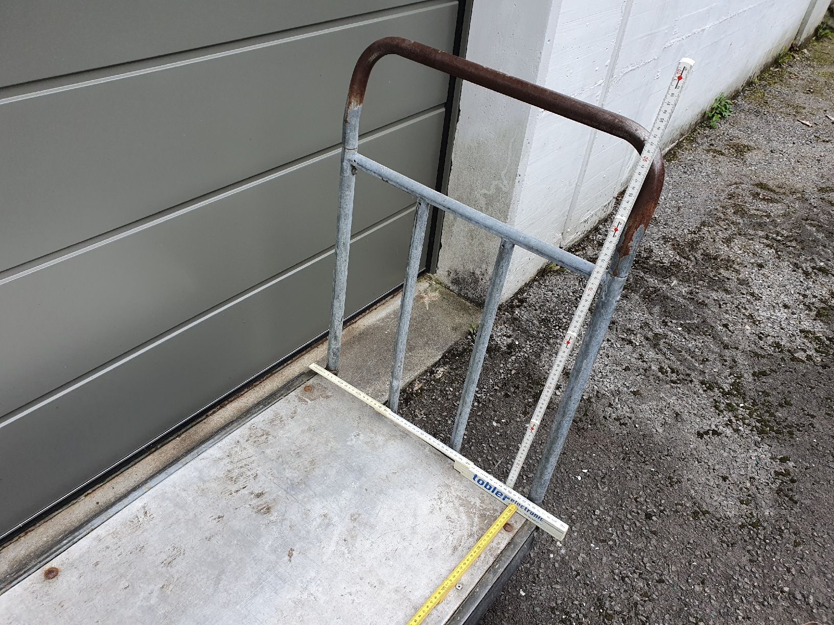 Transportwagen: Transportwagen rolli massiv – Gebraucht aus Diepoldsau von Knochen 1