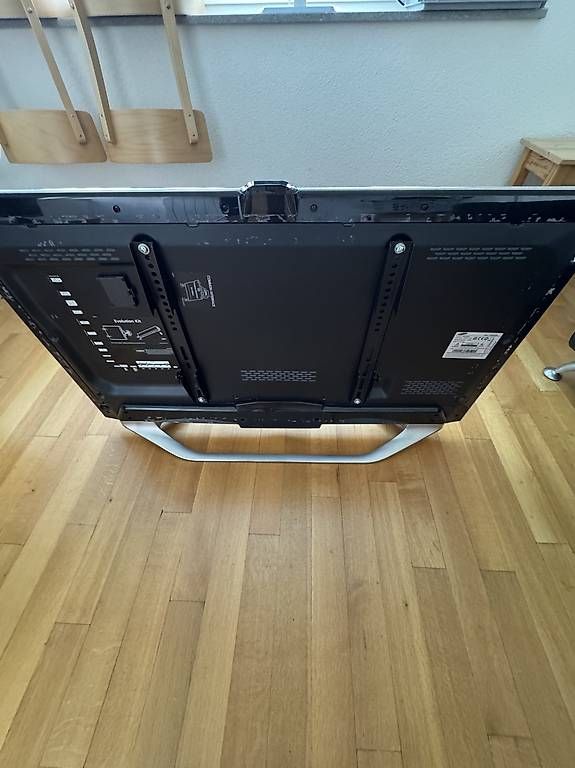 Samsung Televisori: Télévision Samsung - 44 pouces (3D) – Usato da St-Légier-Chiésaz venduto da max_cfc2 1