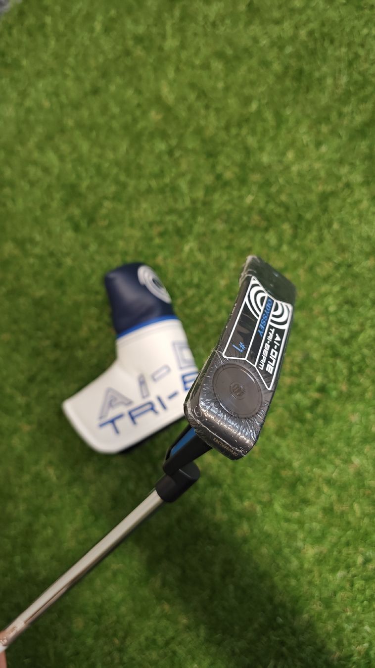 Callaway Mazze & Set: Odyssey Ai-One Putter Tri Beam #1 (34") Neu – Usato da Uerikon venduto da Chreggus_Golfshop
