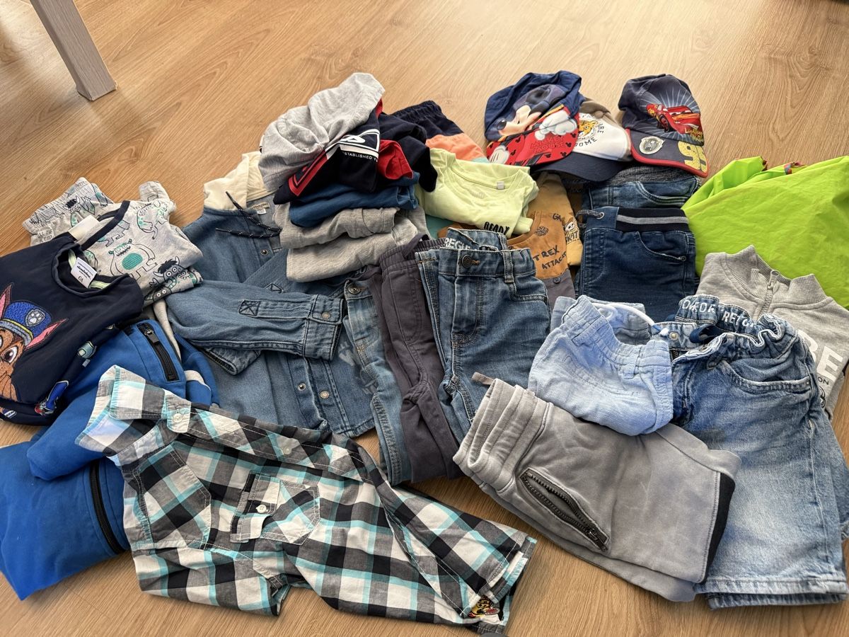 Lotti & Set di vestiti: Kleiderpaket Sommer/Herbst – Usato da Dietikon venduto da lurdesdias