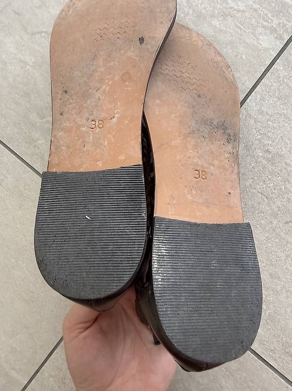 Chaussures femmes: Echtes leder sandale 38 – D'occasion à Koppigen par _f.n_ 2