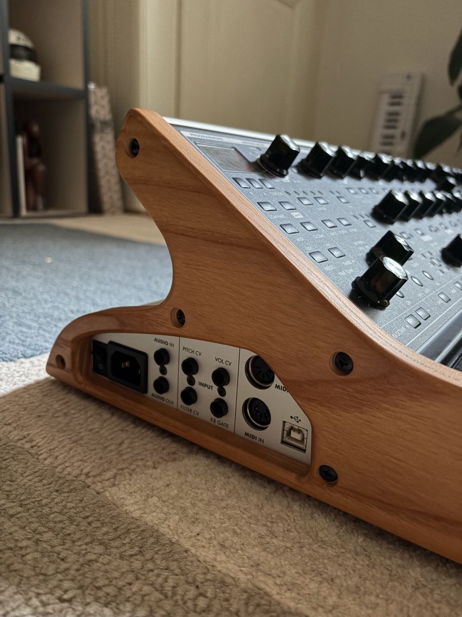 Moog Strumenti musicali: Moog Sub 37 – Usato da Genève venduto da alv_89rj 2