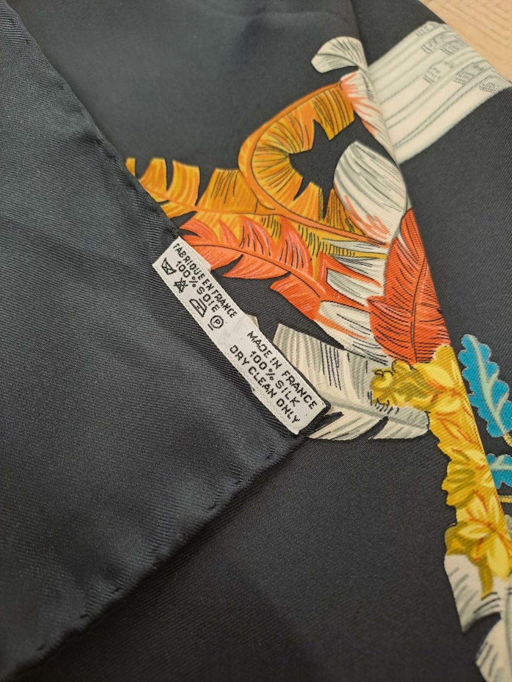 Foulard & Sciarpe: Foulard Hermes designed by Annie Faivre – Usato da La Chaux-de-Fonds venduto da Emmaus2300CDF 2