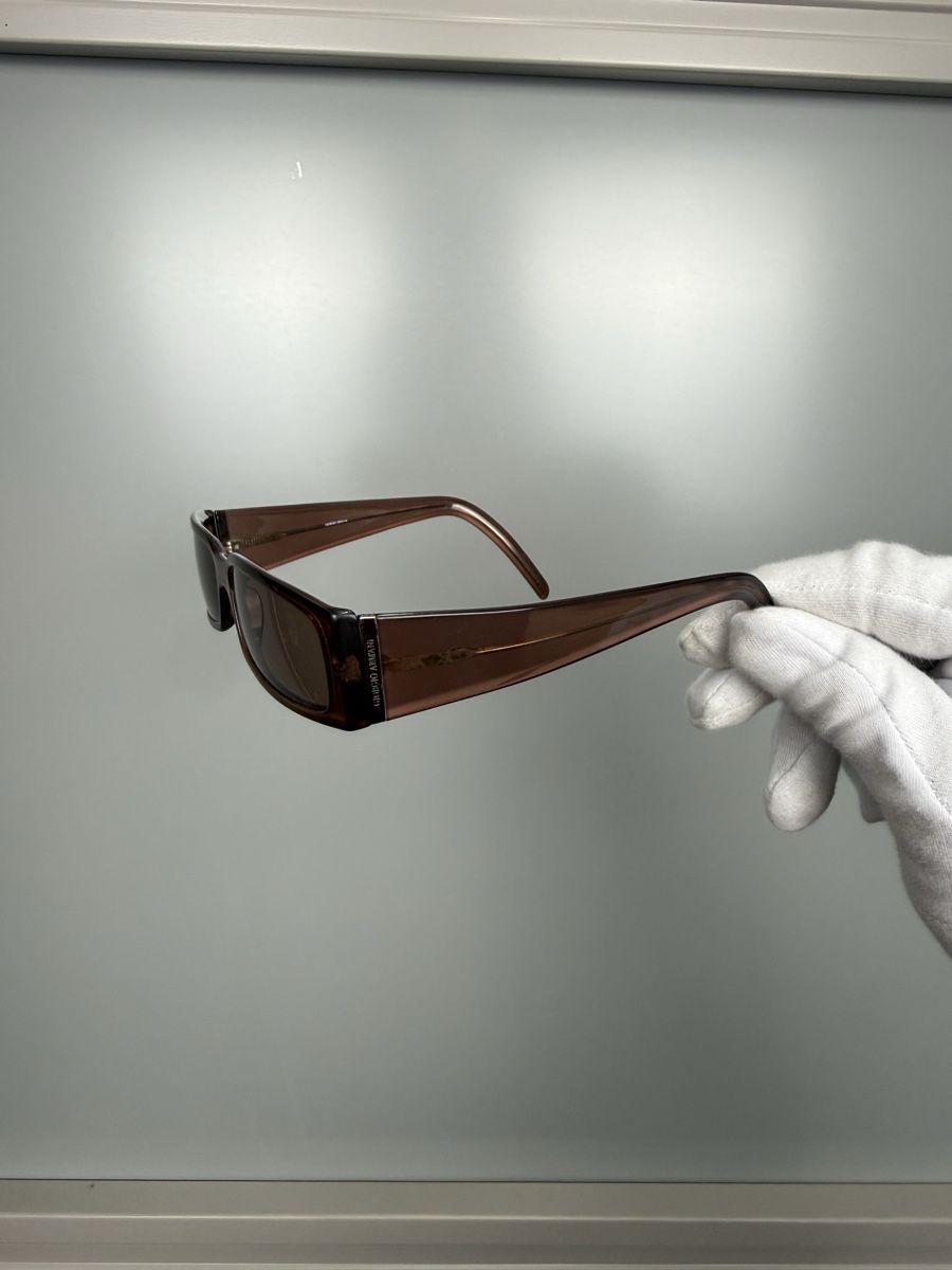 Armani Brillen & Gläser: Giorgio Armani Sunglasses – Gebraucht aus Lausanne von Unehistoiredesapes