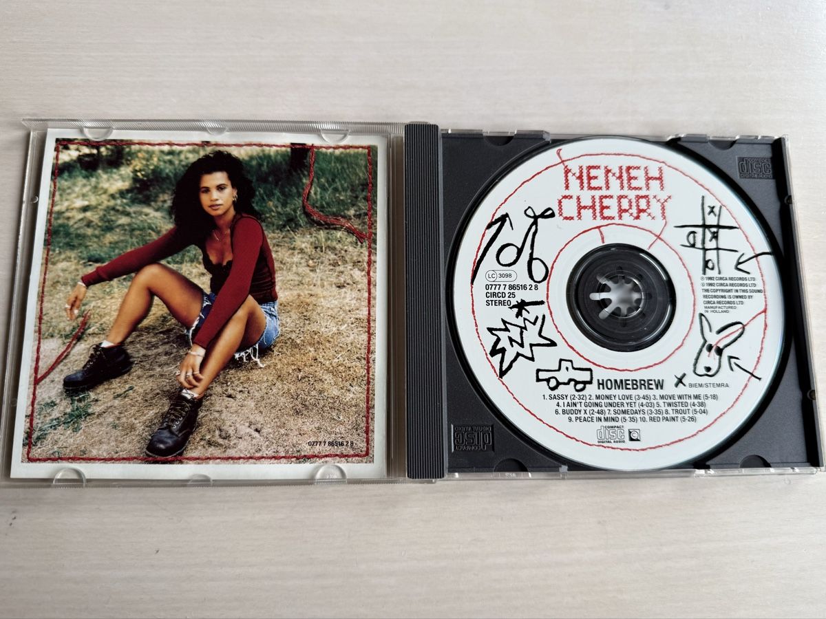 CDs: Neneh Cherry 3 CD’s – Gebraucht aus Oberried Brienz von Chyara 4