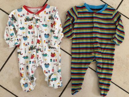 2 TU Pyjamas Gr.56/62