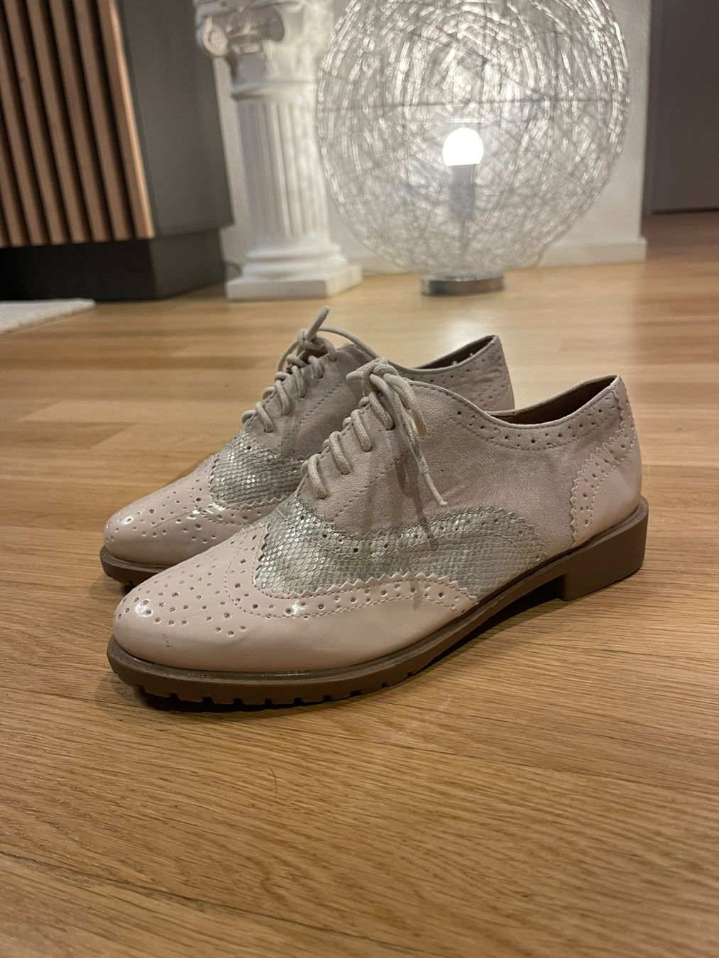 Scarpe da donna: Elegante Frühlings Schnürschuhe, Gr. 36 – Usato da Rheineck venduto da FGeissler 2