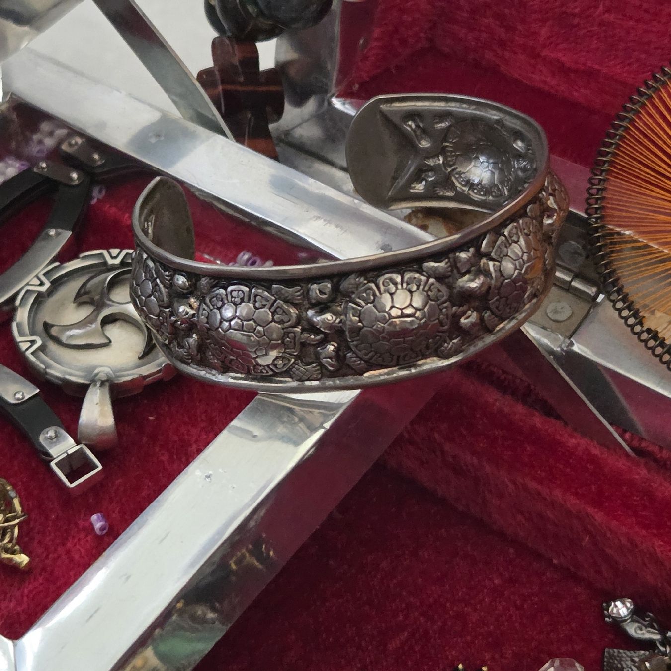 Altri gioielli: Schmuck Lot Schatztruhe Schrankfund.. – Usato da Stans venduto da Ducati16 6