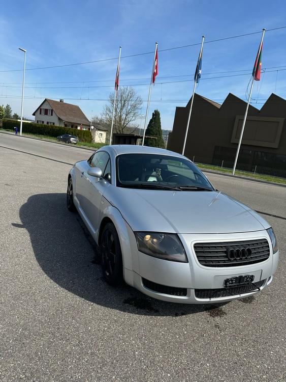 Audi TT 1.8 liter 180PS