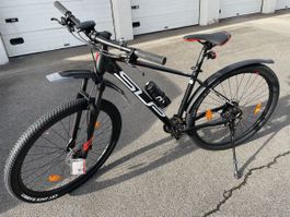 Neues Superior XC 819 Mountainbike