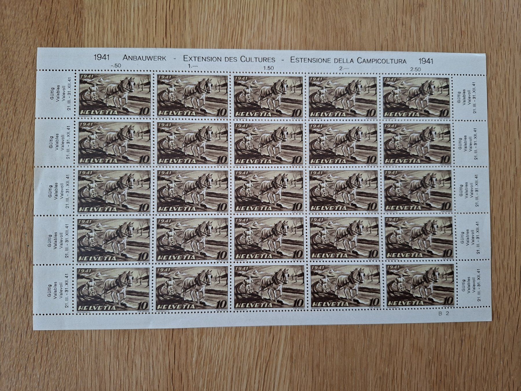 Tutti i francobolli: Bogen "Anbauschlacht" 1941 postfrisch / Zumstein 252, Mi.386 – Nuovo (secondo la descrizione) da Teufen AR venduto da Gruenauer