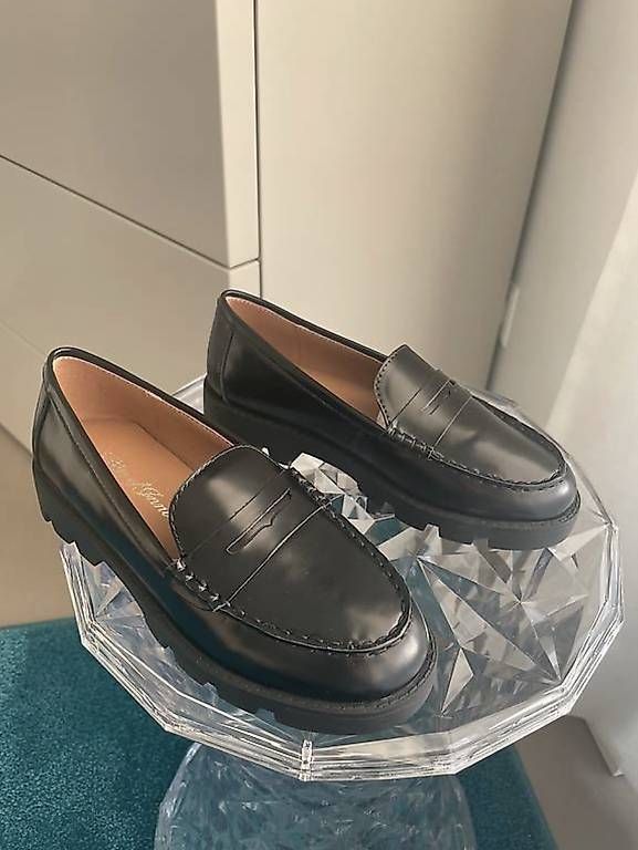 Schuhe für Jungen: Mocassini pelle n. 34 – Gebraucht aus Arbedo von son_n87j