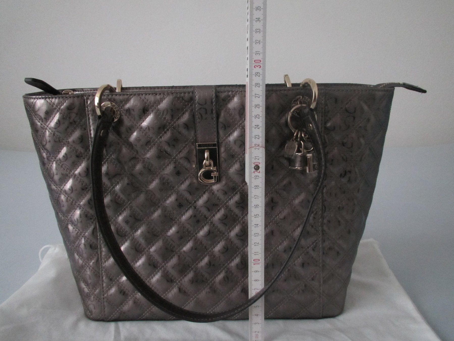 Guess Borse da donna: Guess Handtasche NEU – Nuovo e nell'imballaggio originale da Gossau ZH venduto da Amelia70 2
