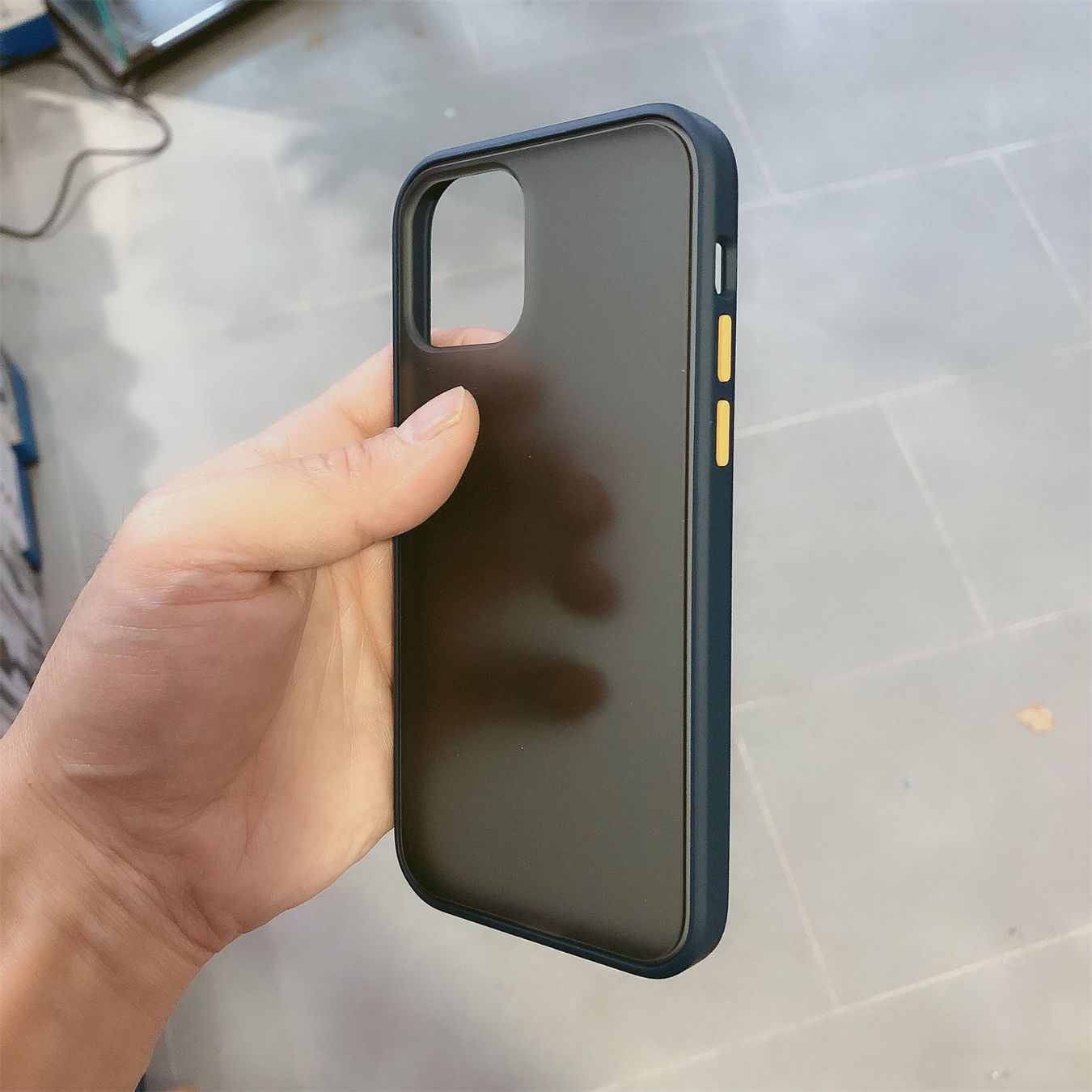 Cover & Protezioni schermo: iPhone 12 mini -Coque silicone IPAKY antichoc Noir – Nuovo e nell'imballaggio originale da Morges venduto da DigiAC 3