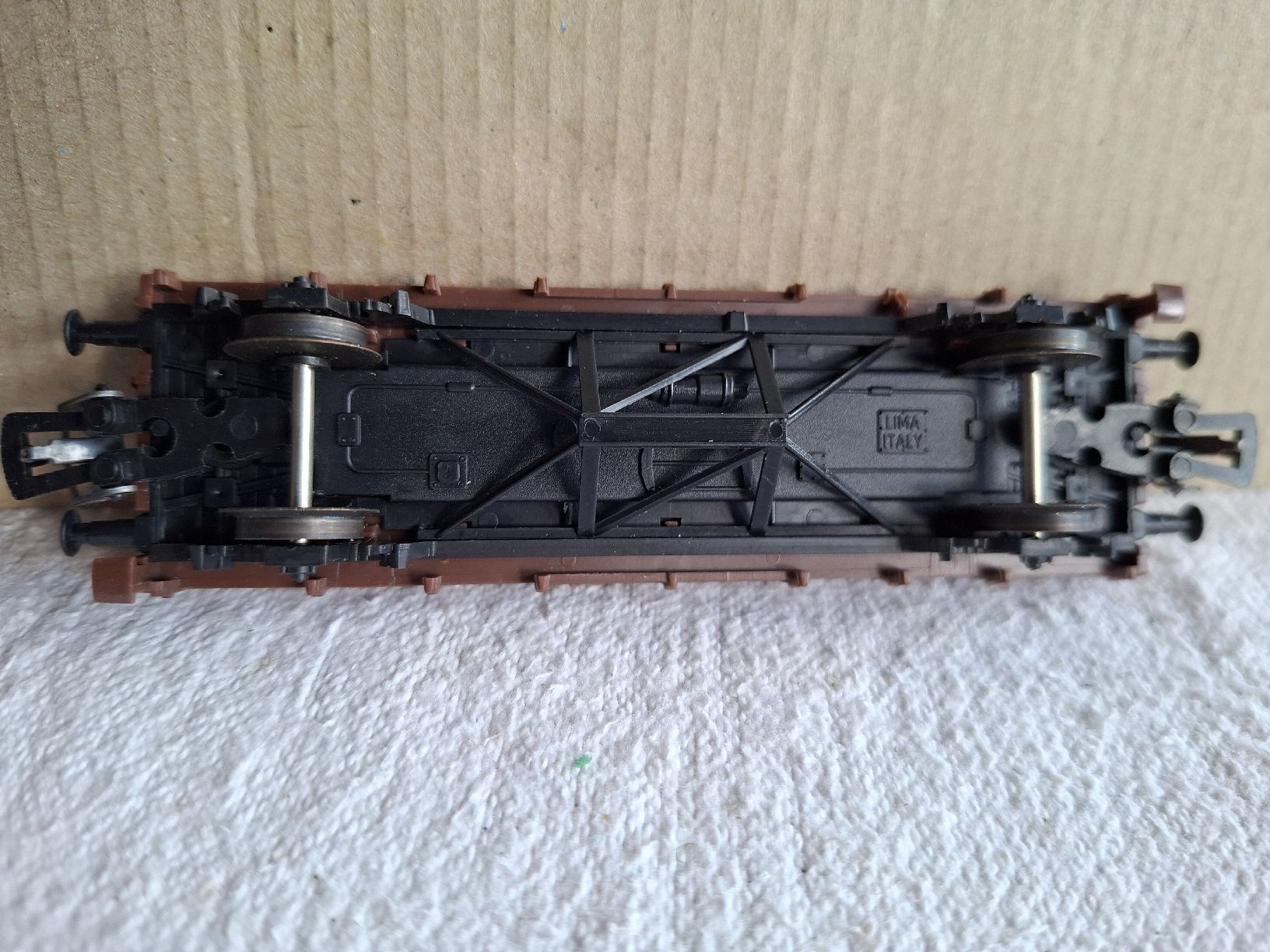 Lima Modellini di ferrovie: Lima Güterwagen, Spur H0 – Usato da Lohn-Ammannsegg venduto da schwerti53 1