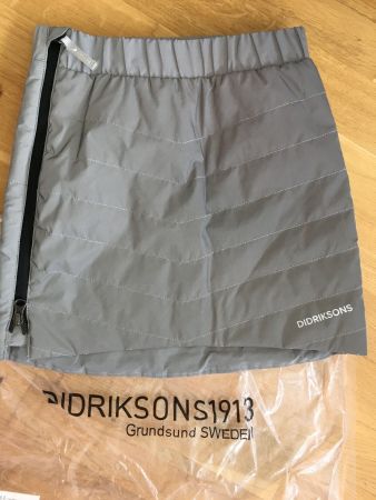 DIDRIKSONS Reflektierender Rock (Herbst/Winter), Gr. 130