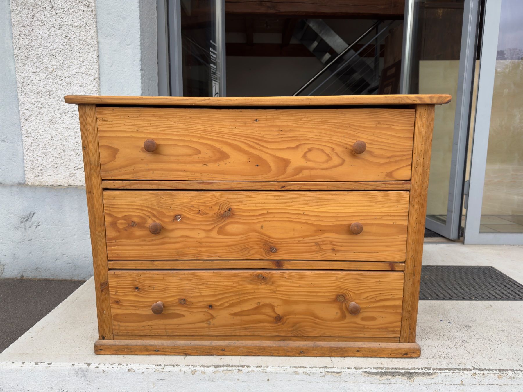 Commodes: Kommode Tanne Massiv – D'occasion à Bubendorf par von_xvn6 2